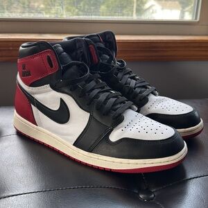 Jordan 1’s Retro High Top Black and Red